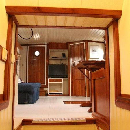 B&B Unitas Ротердам Екстериор снимка